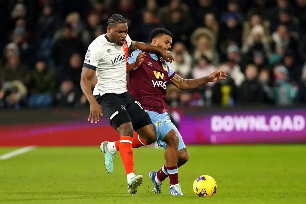 比利亚雷亚尔对西班牙人比赛推迟